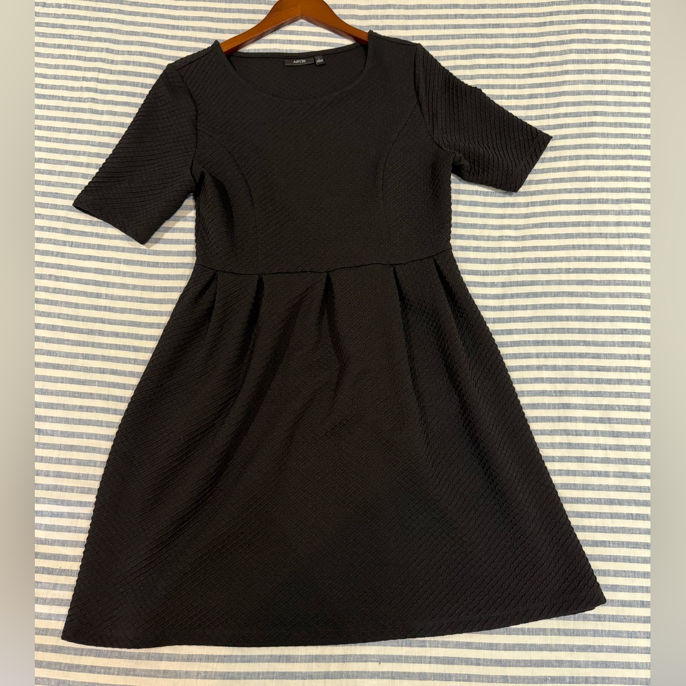 Little Black Dress Apt. 9 Black Textured Fit & Flare Dress, L